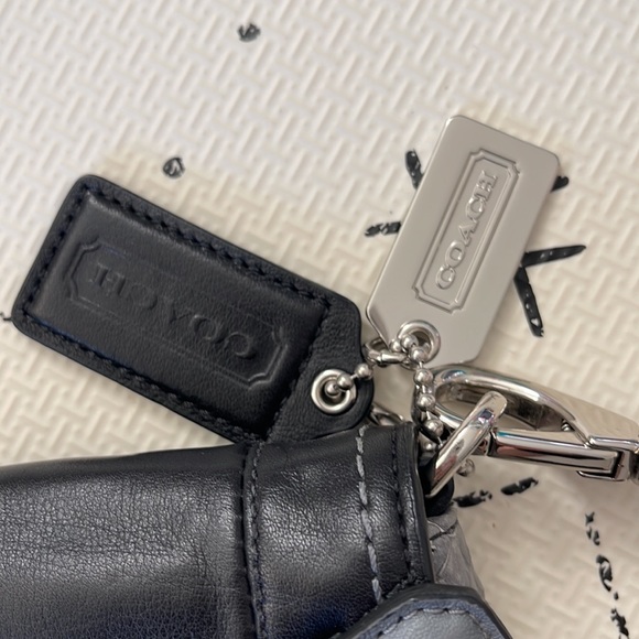 Black Coach Leather Large Wristlet - Like New - Picture 2 of 9